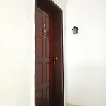 דירה Artist's *
