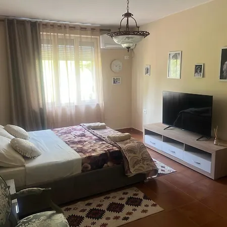 Artist's Apartment Tirana